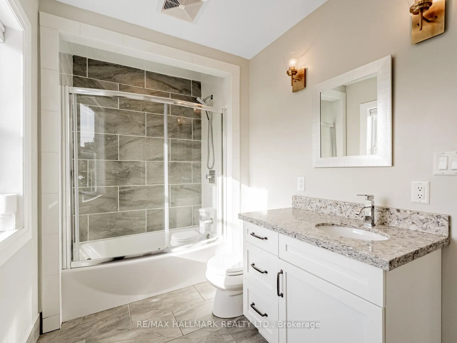 Photo 27 of 224 Duke Street, Hamilton, Kirkendall — HOMEH