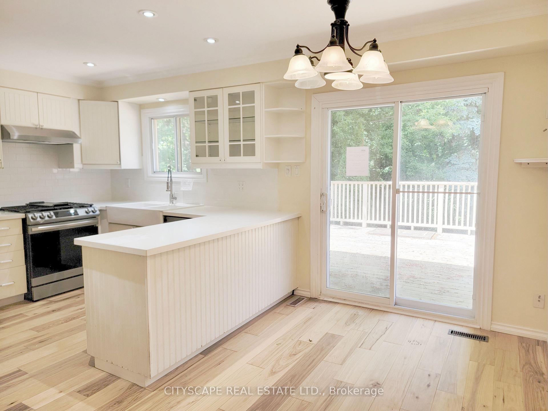 Photo 20 of 106 Seaton Drive, Aurora, Aurora Highlands — HOMEH