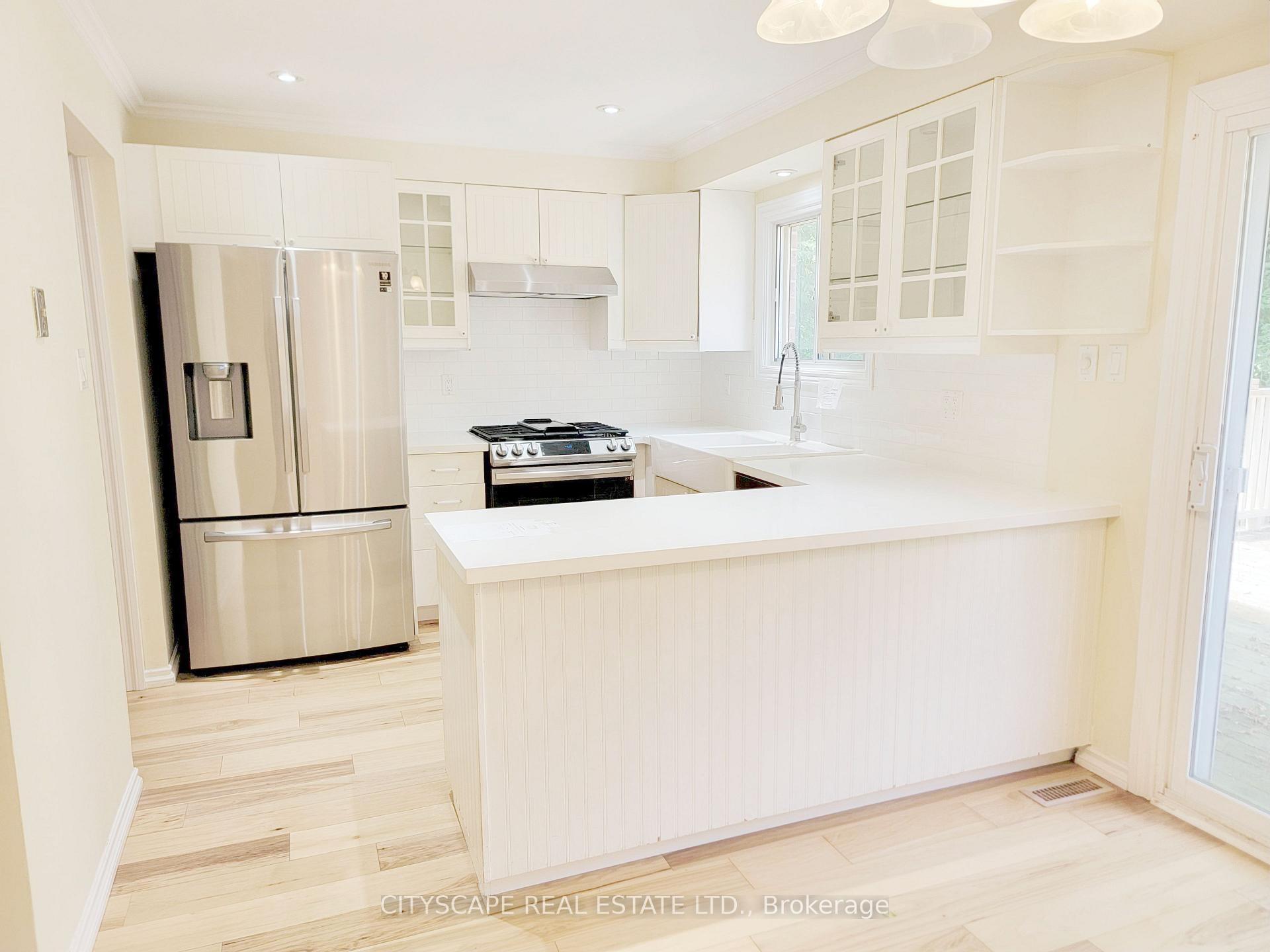 Photo 18 of 106 Seaton Drive, Aurora, Aurora Highlands — HOMEH