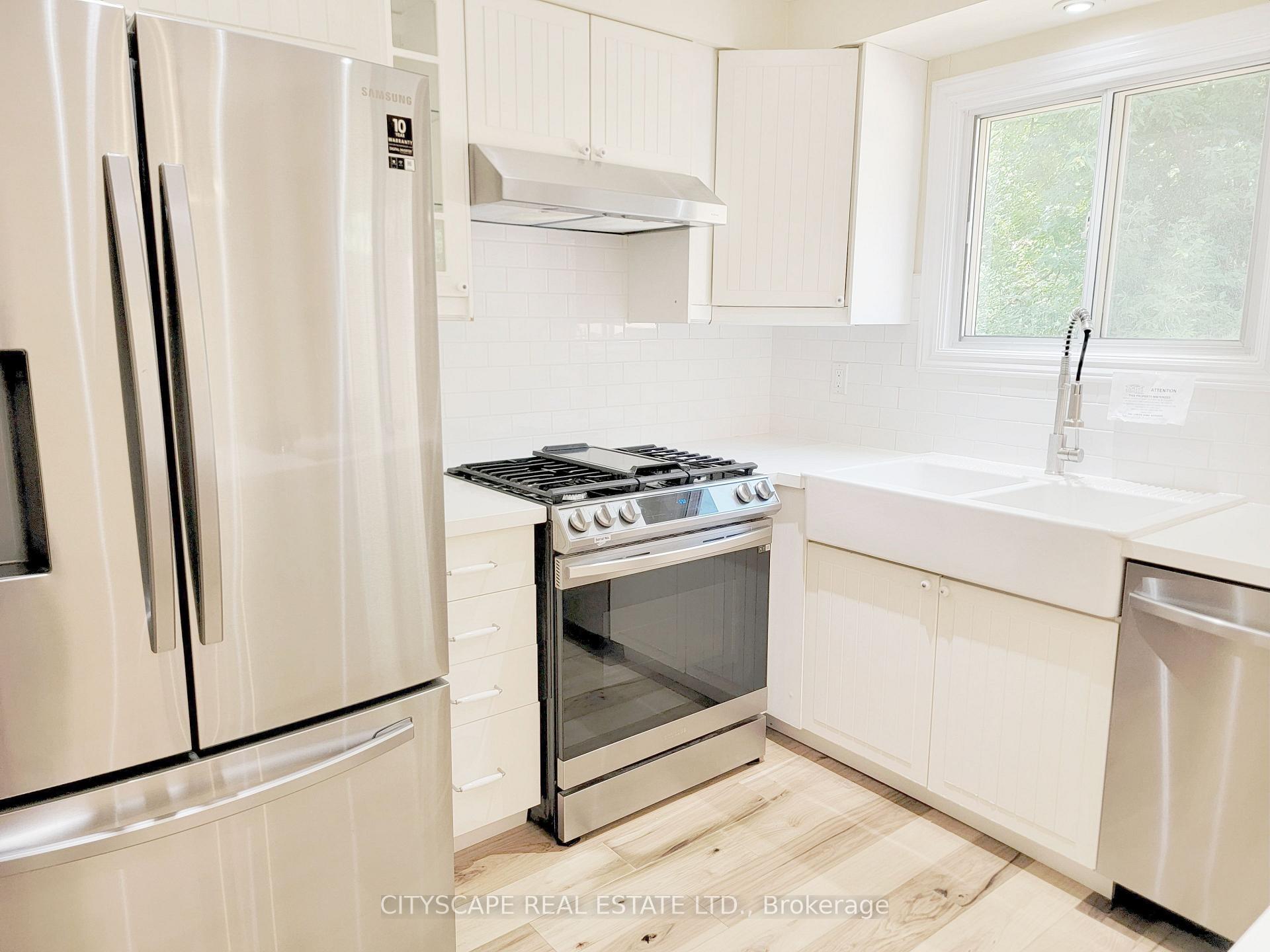 Photo 9 of 106 Seaton Drive, Aurora, Aurora Highlands — HOMEH