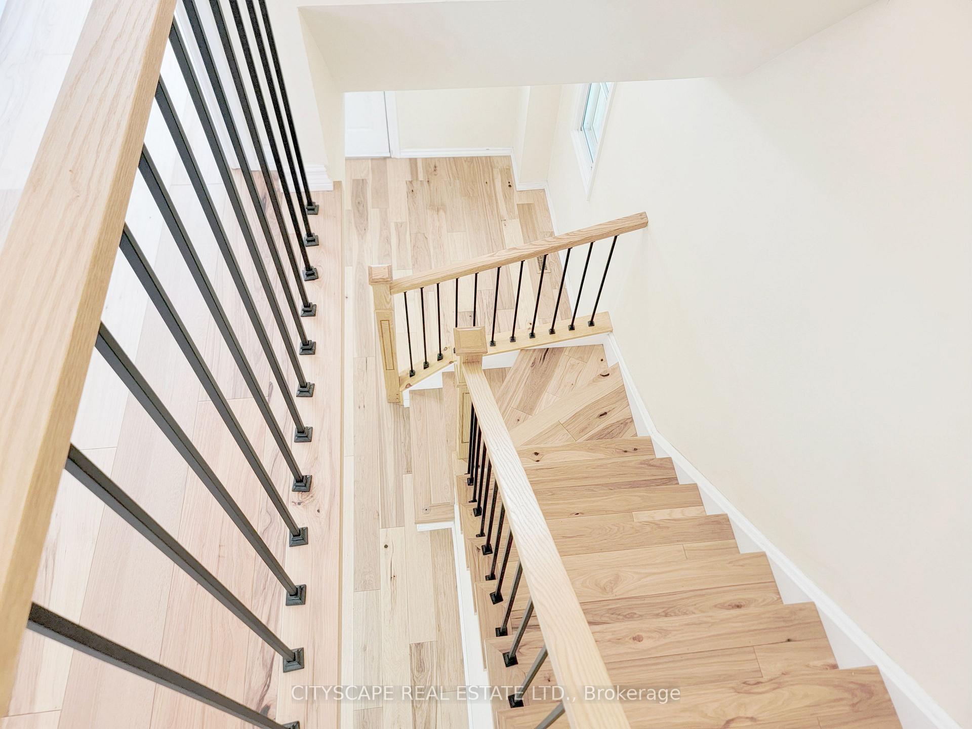 Photo 25 of 106 Seaton Drive, Aurora, Aurora Highlands — HOMEH