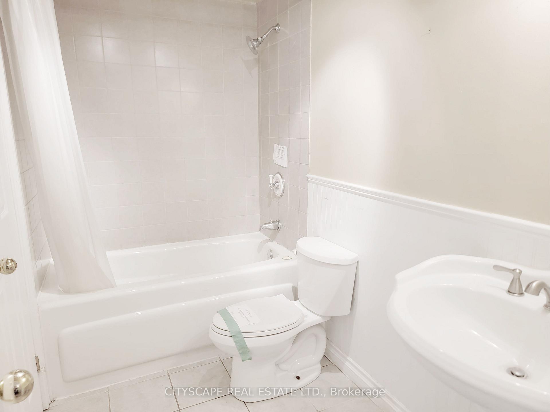 Photo 35 of 106 Seaton Drive, Aurora, Aurora Highlands — HOMEH