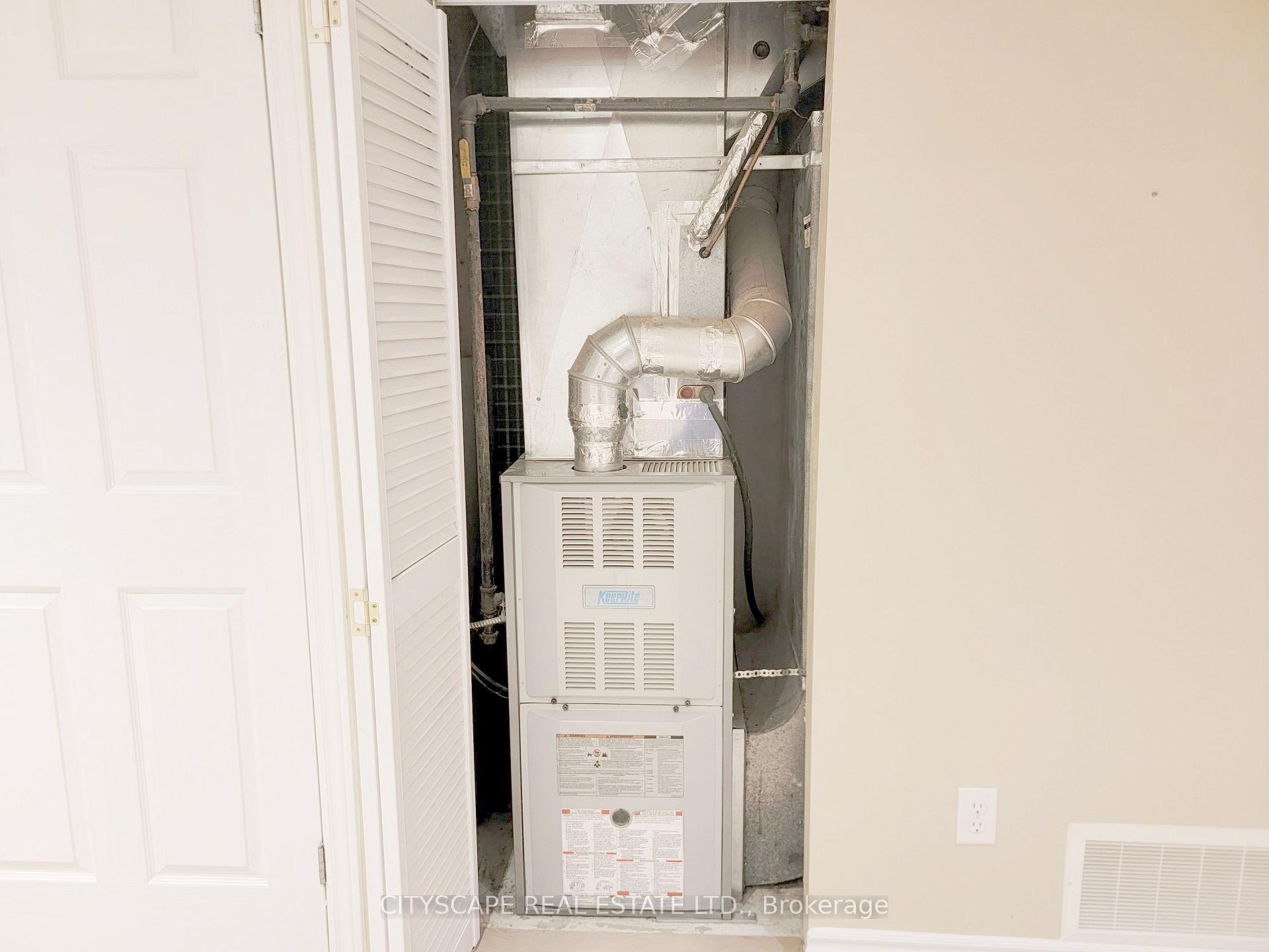 Photo 43 of 106 Seaton Drive, Aurora, Aurora Highlands — HOMEH
