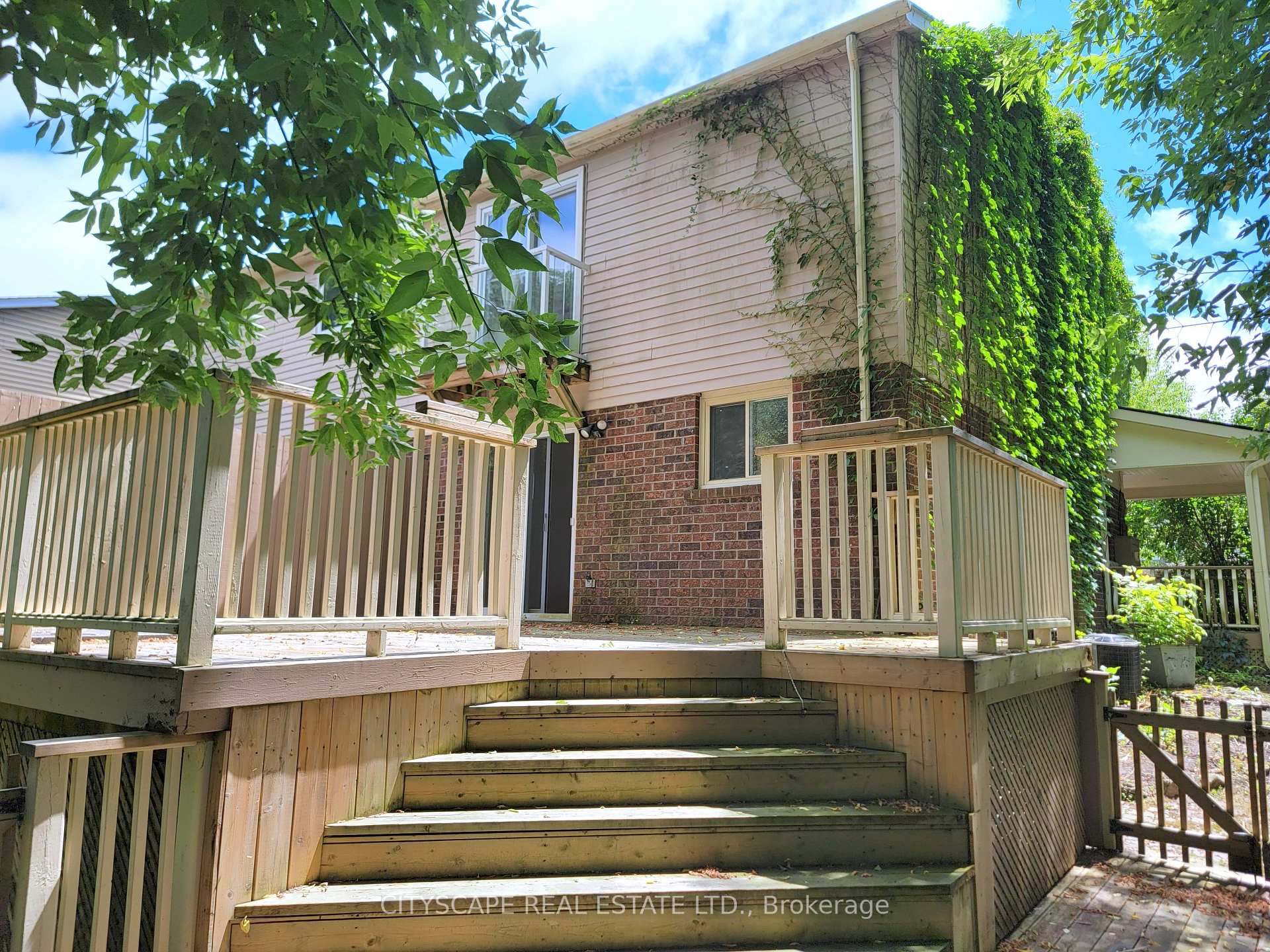 Photo 15 of 106 Seaton Drive, Aurora, Aurora Highlands — HOMEH