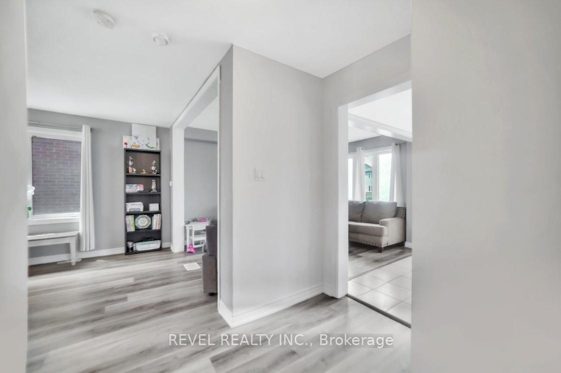 Photo 13 of 320 Moody Street, Southgate — HOMEH