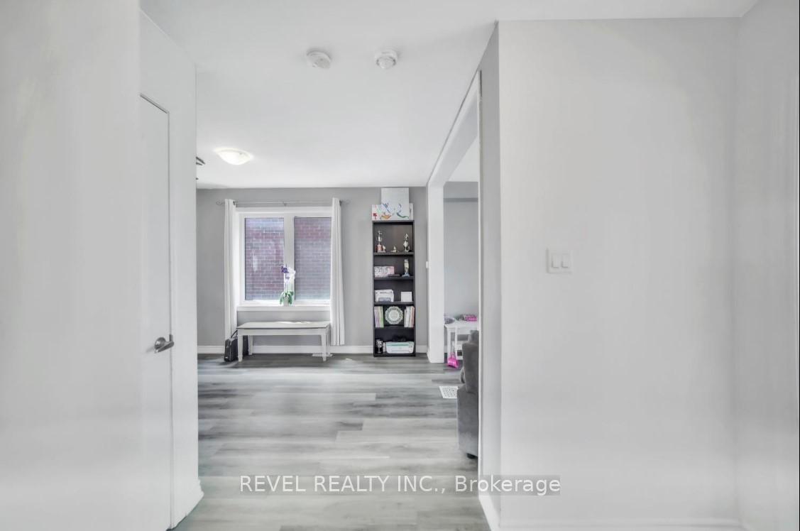 Photo 15 of 320 Moody Street, Southgate — HOMEH