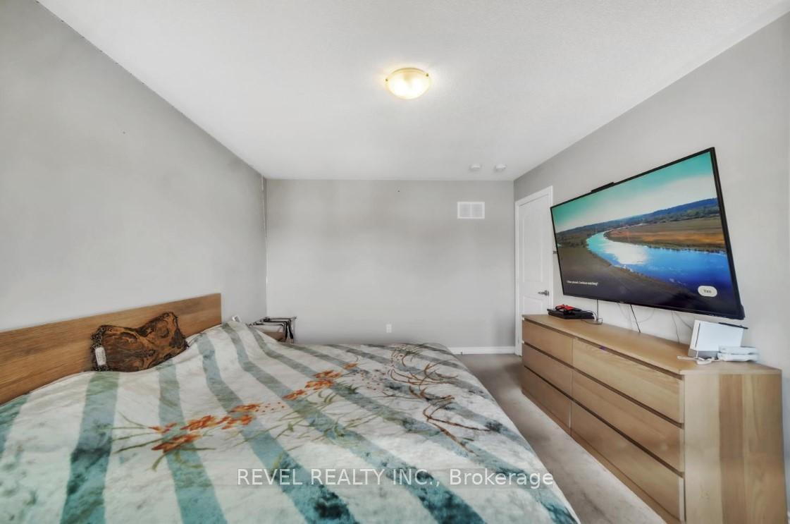 Photo 21 of 320 Moody Street, Southgate — HOMEH