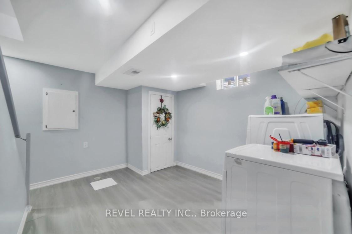 Photo 22 of 320 Moody Street, Southgate — HOMEH