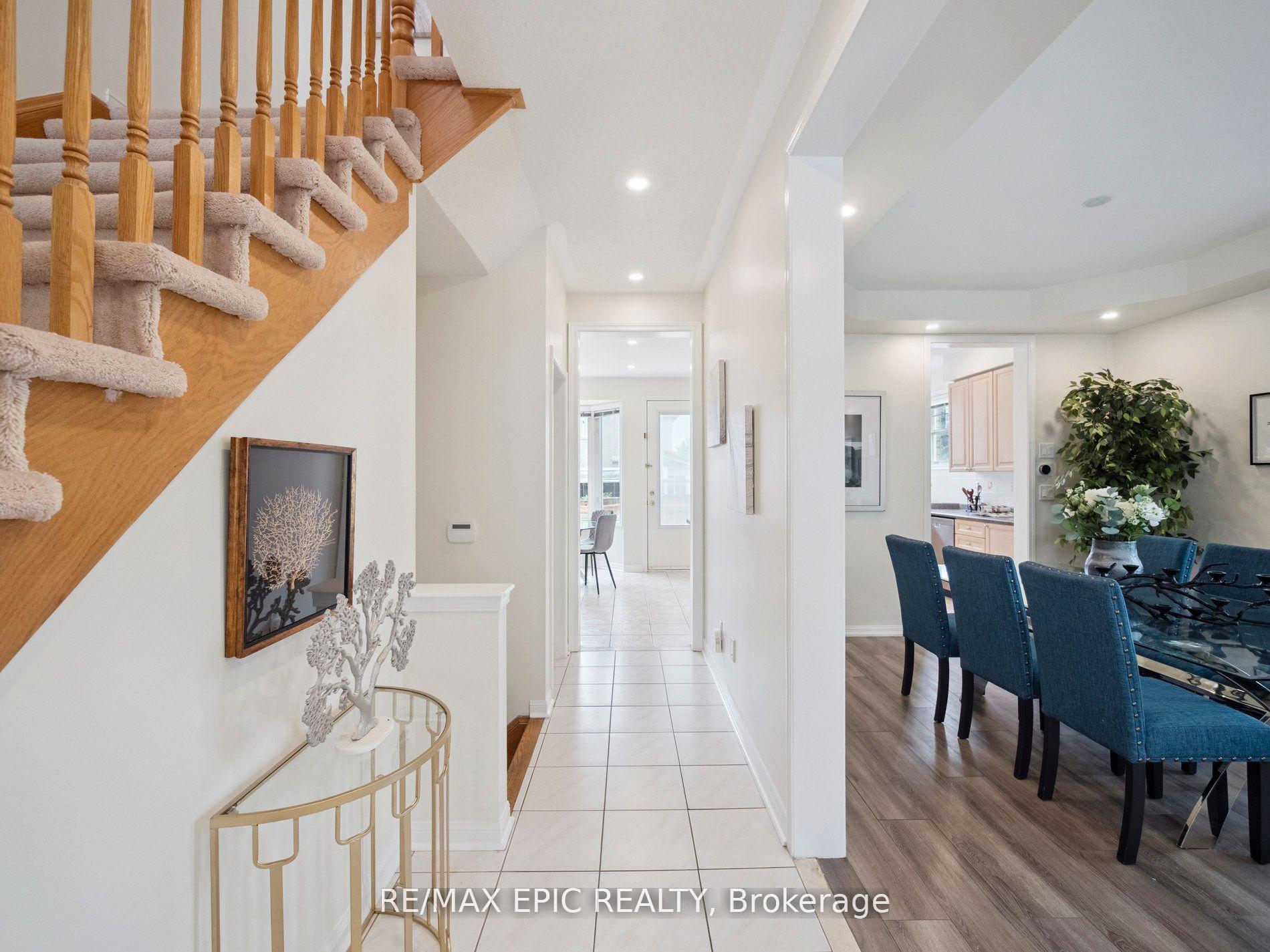 Photo 12 of 85 Majestic Drive, Markham, Berczy — HOMEH