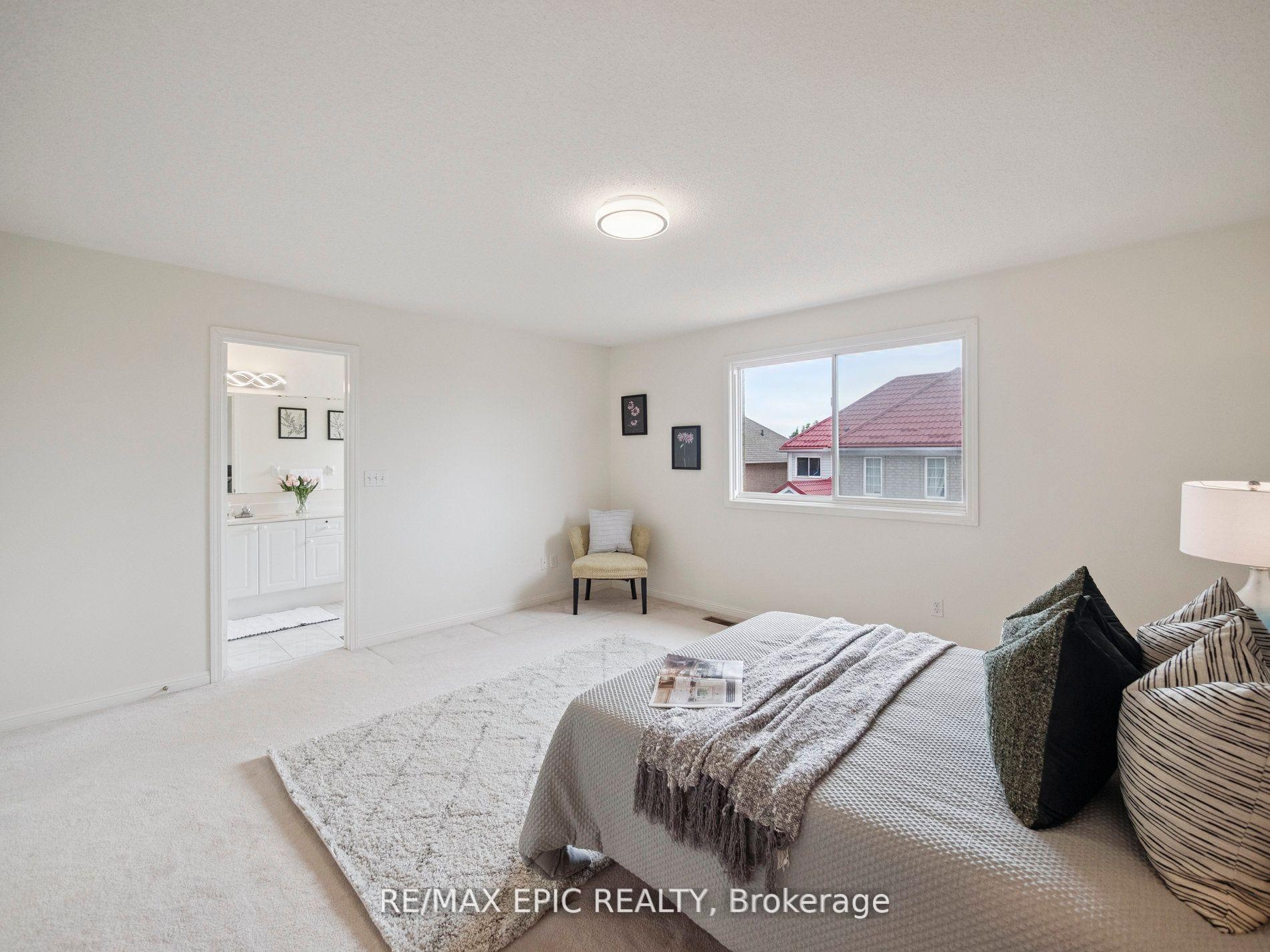 Photo 25 of 85 Majestic Drive, Markham, Berczy — HOMEH
