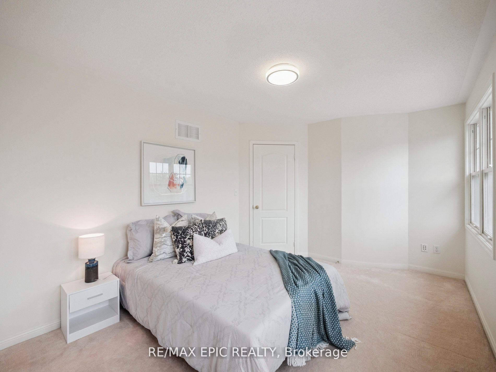 Photo 30 of 85 Majestic Drive, Markham, Berczy — HOMEH