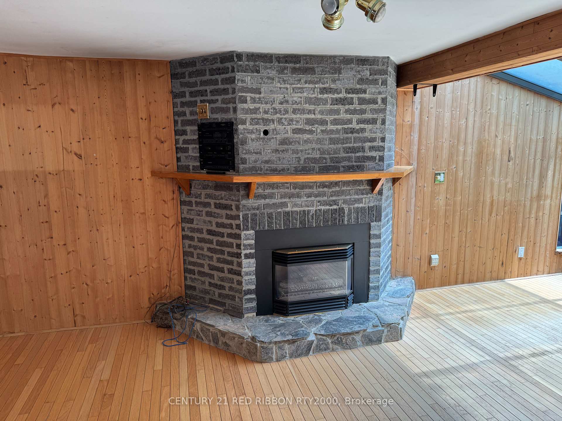 Photo 22 of 22221 Gibson Road, Strathroy-Caradoc, Mount Brydges — HOMEH