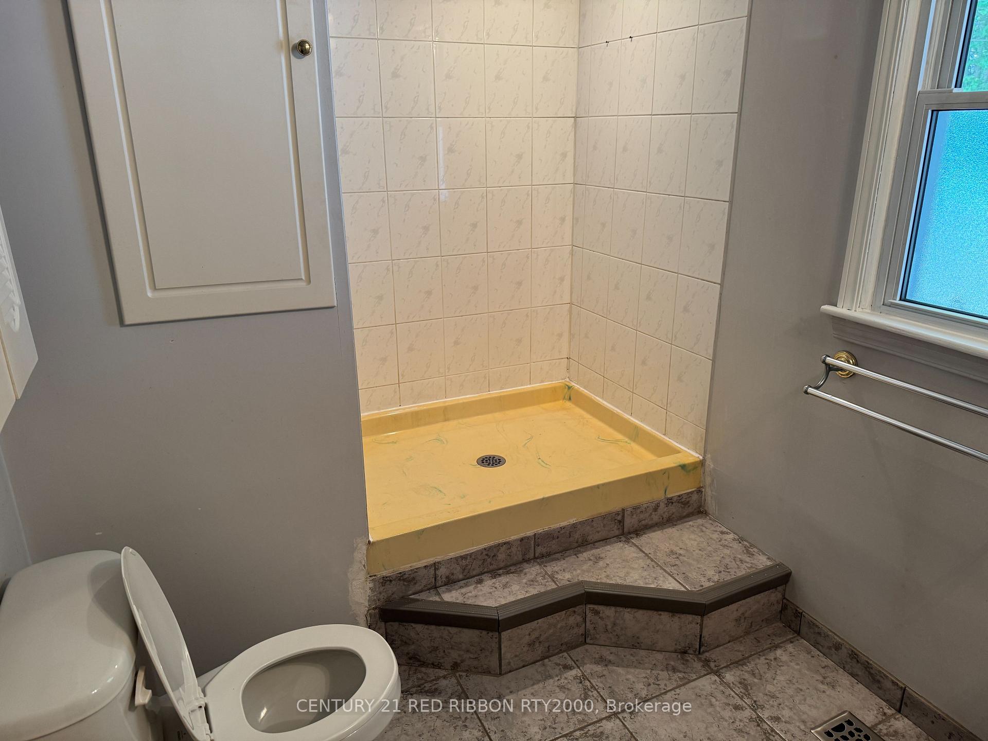 Photo 12 of 22221 Gibson Road, Strathroy-Caradoc, Mount Brydges — HOMEH