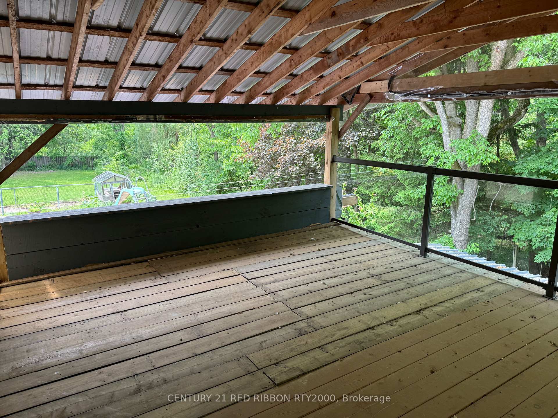 Photo 15 of 22221 Gibson Road, Strathroy-Caradoc, Mount Brydges — HOMEH