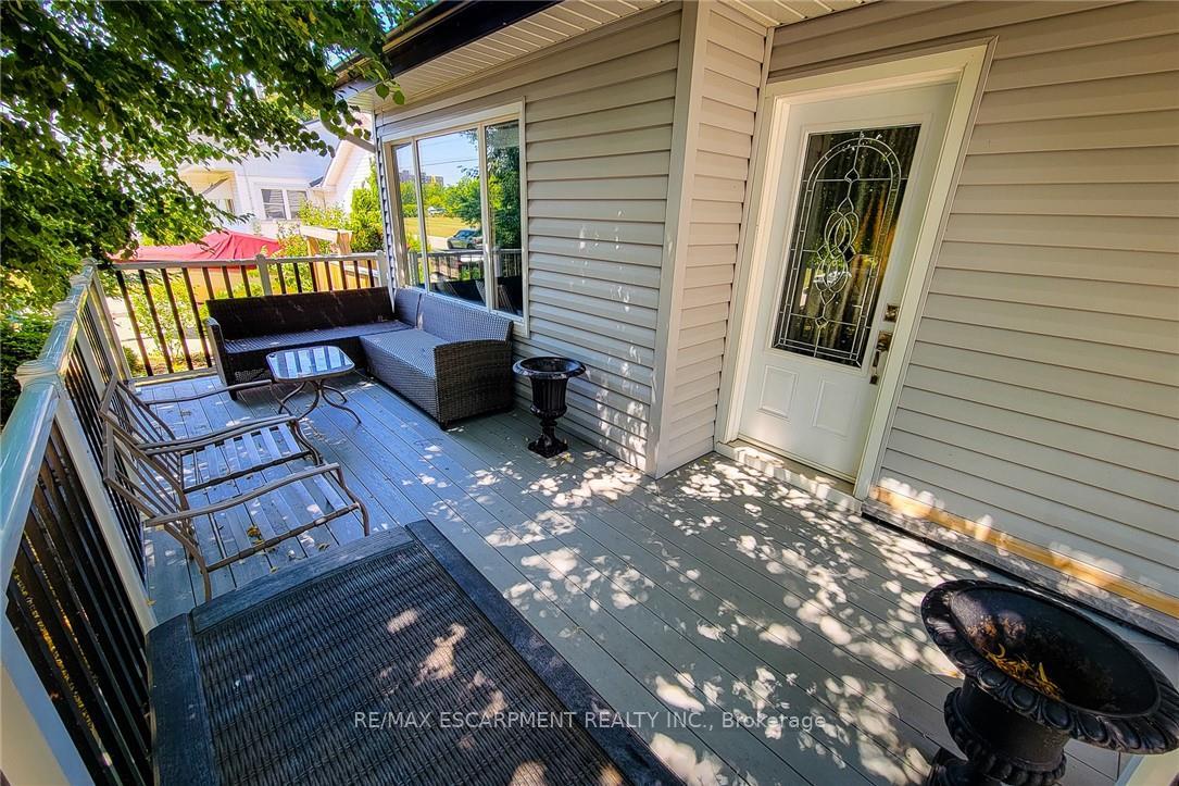 Photo 5 of 10 Lincoln Avenue, Grimsby, Grimsby West — HOMEH