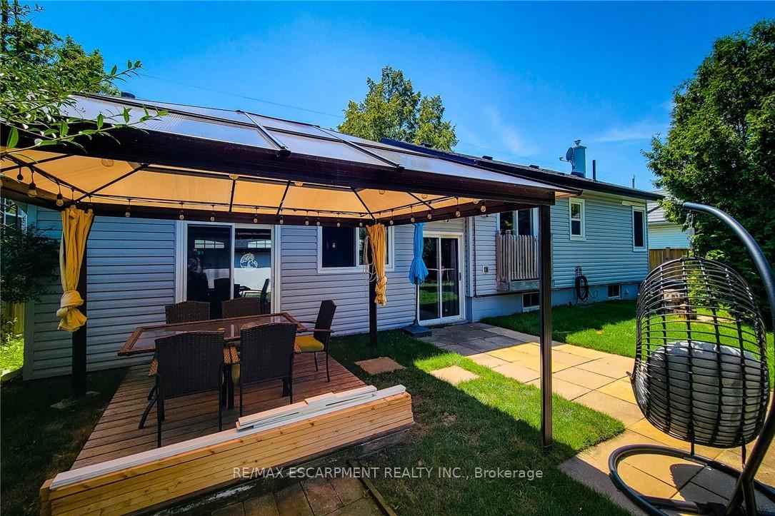 Photo 28 of 10 Lincoln Avenue, Grimsby, Grimsby West — HOMEH