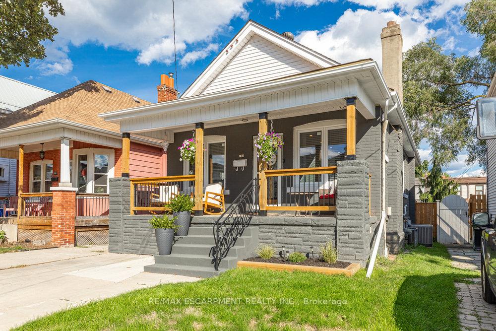 Photo 7 of 132 London Street N, Hamilton, Crown Point — HOMEH