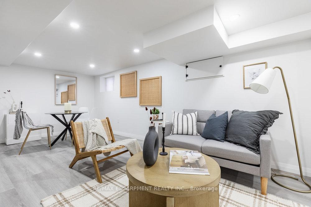 Photo 33 of 132 London Street N, Hamilton, Crown Point — HOMEH