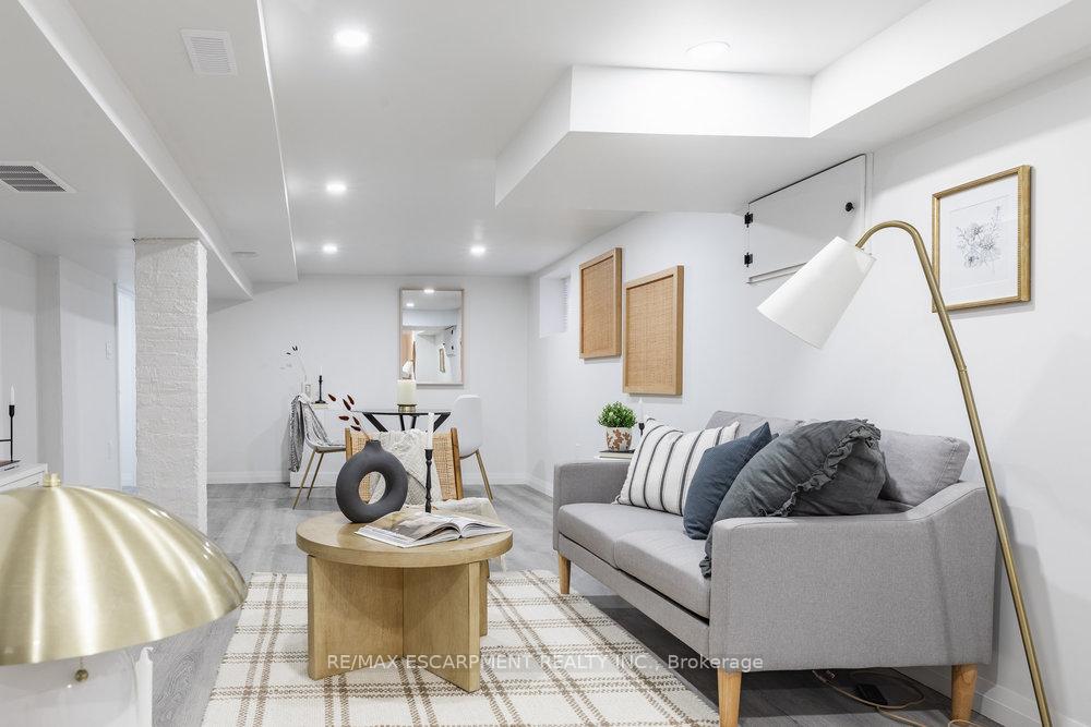 Photo 32 of 132 London Street N, Hamilton, Crown Point — HOMEH
