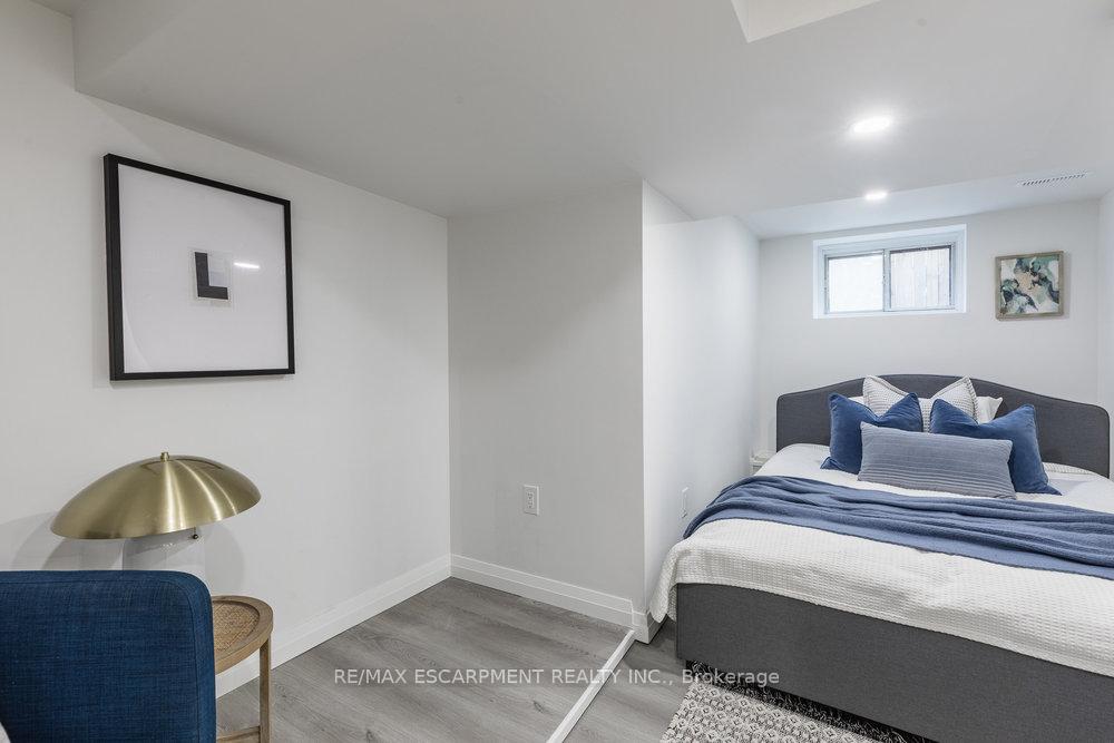 Photo 35 of 132 London Street N, Hamilton, Crown Point — HOMEH