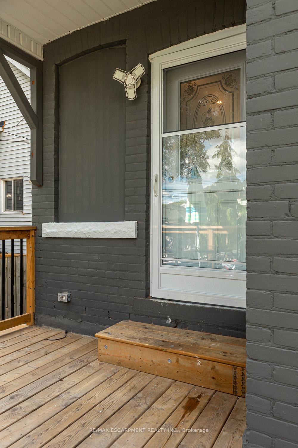 Photo 44 of 132 London Street N, Hamilton, Crown Point — HOMEH