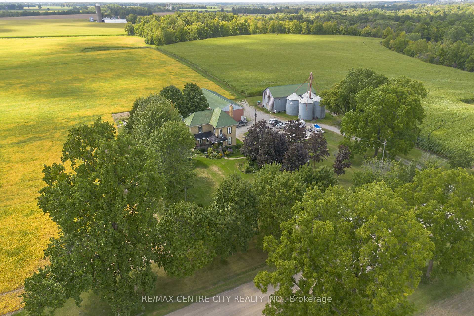 Photo 1 of 26523 Poplar Hill Road, North Middlesex, Parkhill — HOMEH