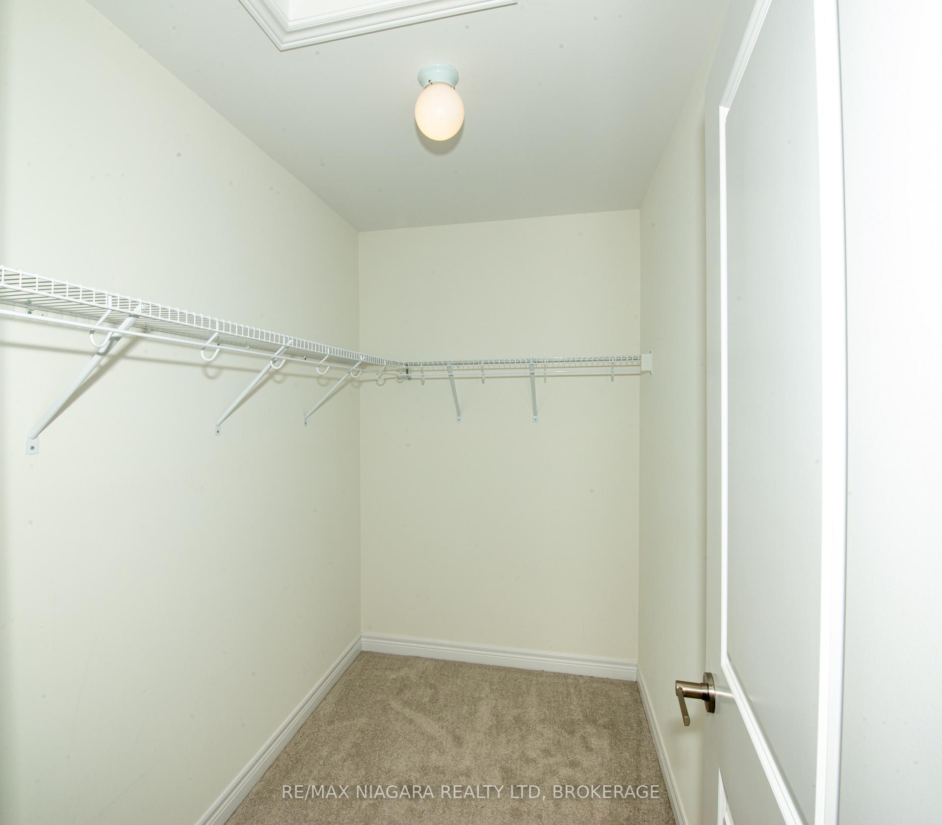 Photo 13 of 100 Blackbird Way, Hamilton, Mount Hope — HOMEH