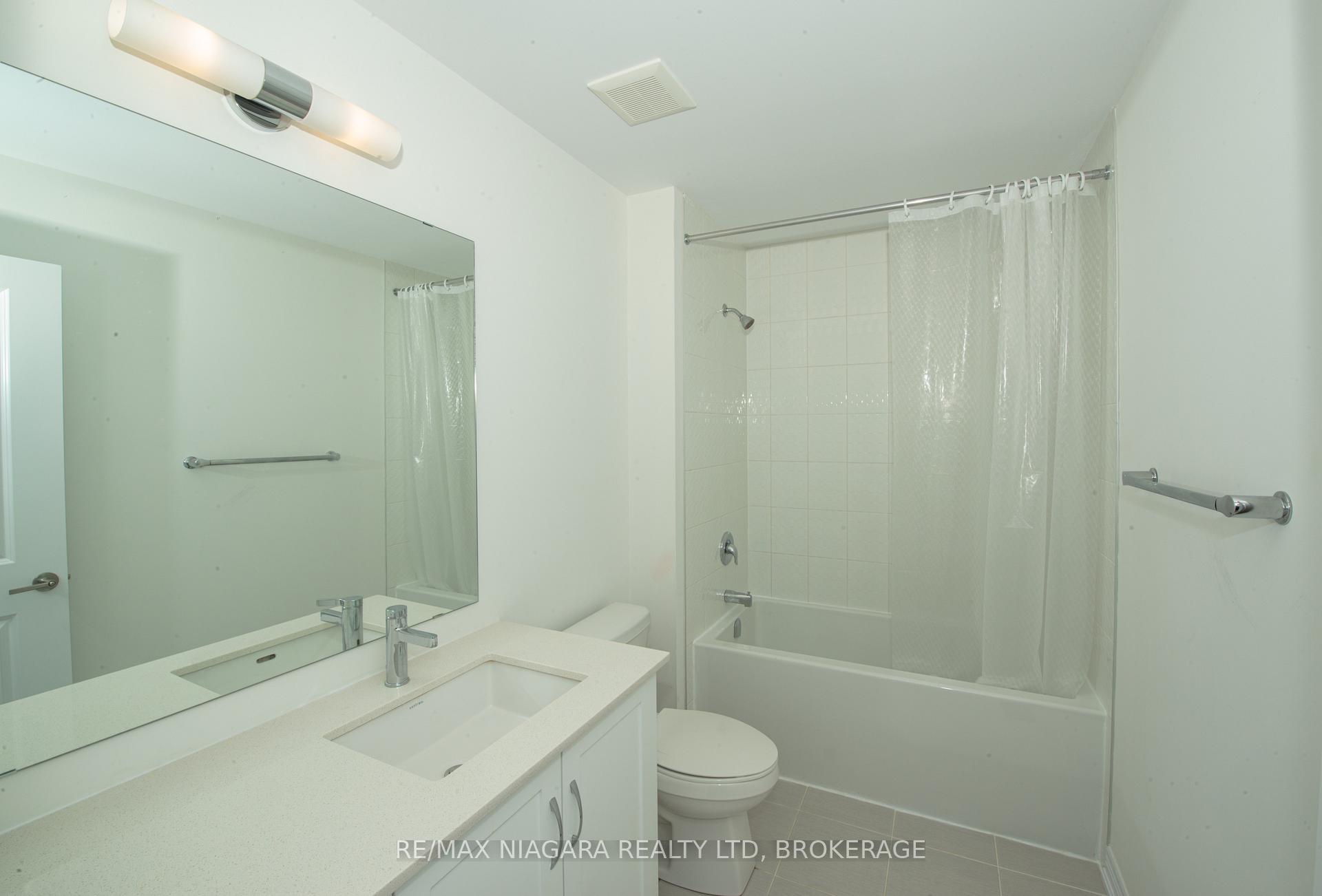 Photo 23 of 100 Blackbird Way, Hamilton, Mount Hope — HOMEH