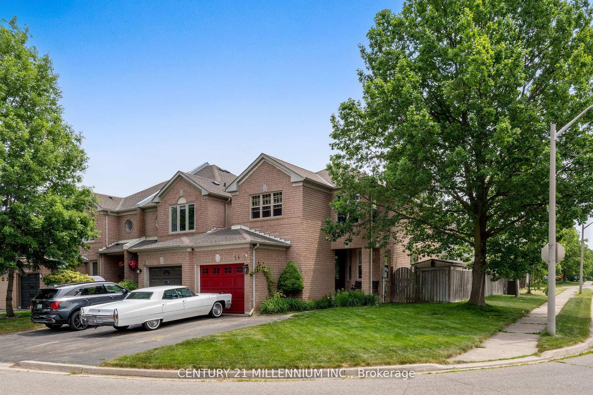 Photo 17 of 14 Forestgrove Circle, Brampton, Heart Lake East — HOMEH