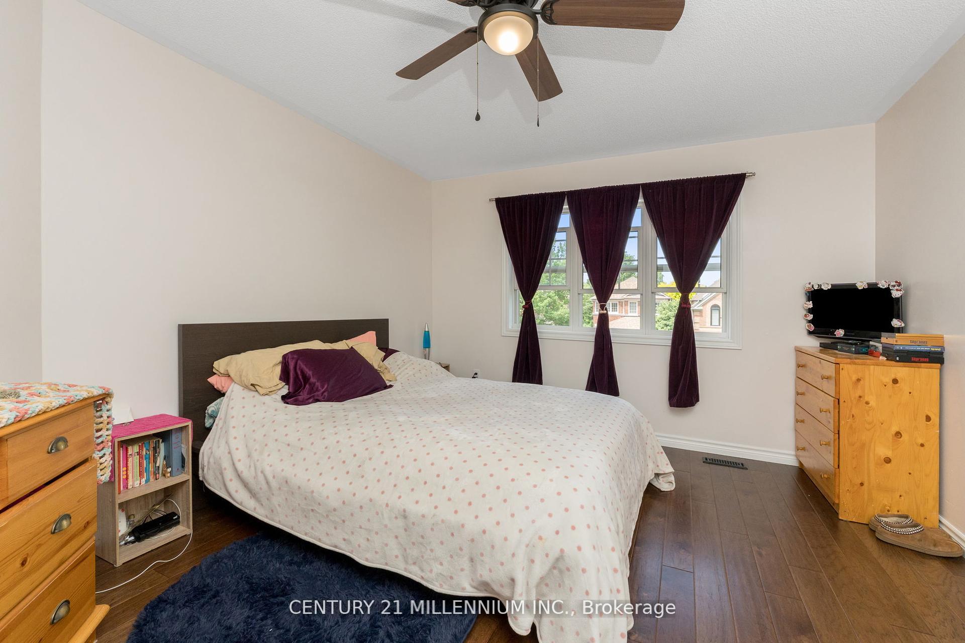 Photo 21 of 14 Forestgrove Circle, Brampton, Heart Lake East — HOMEH