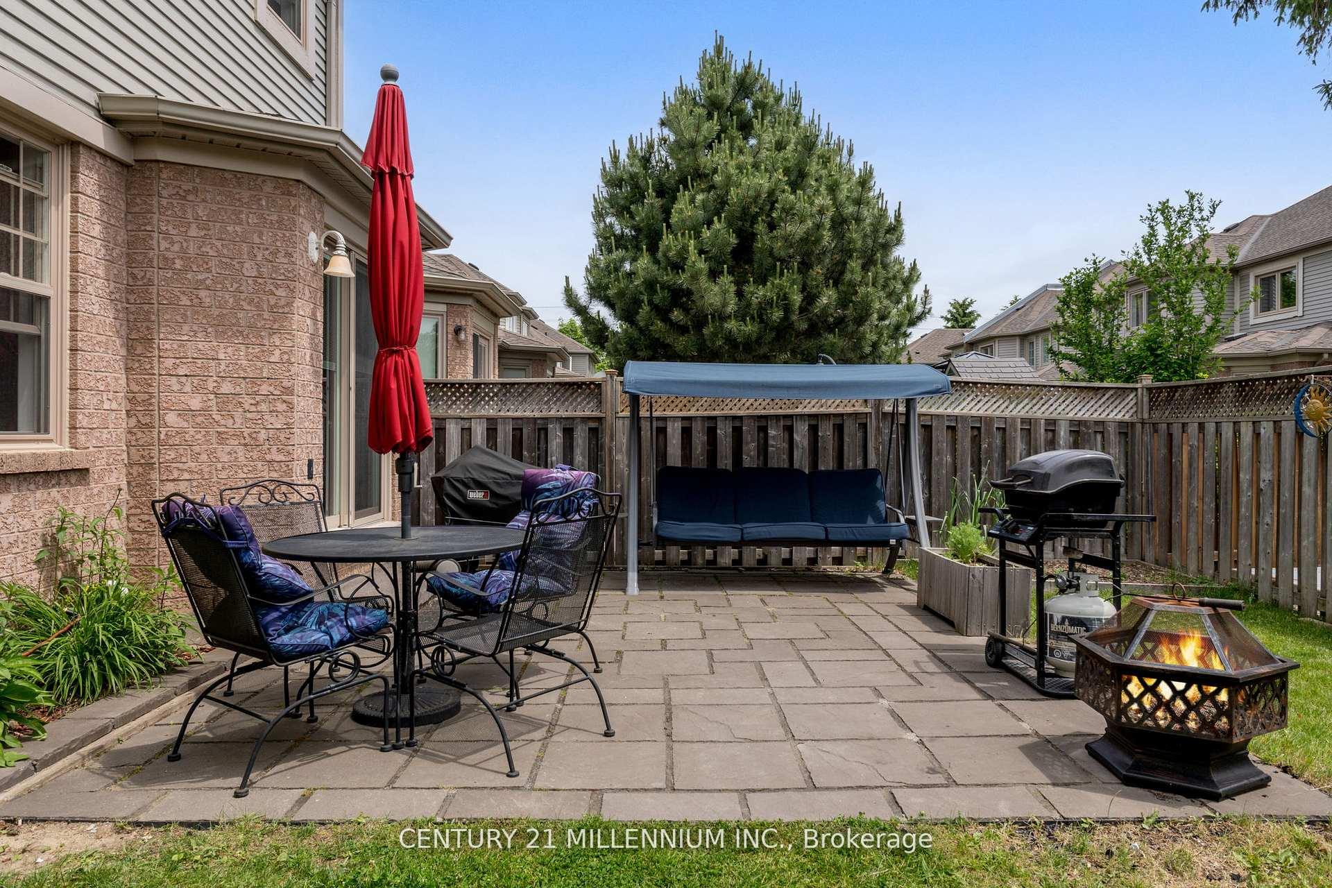 Photo 33 of 14 Forestgrove Circle, Brampton, Heart Lake East — HOMEH