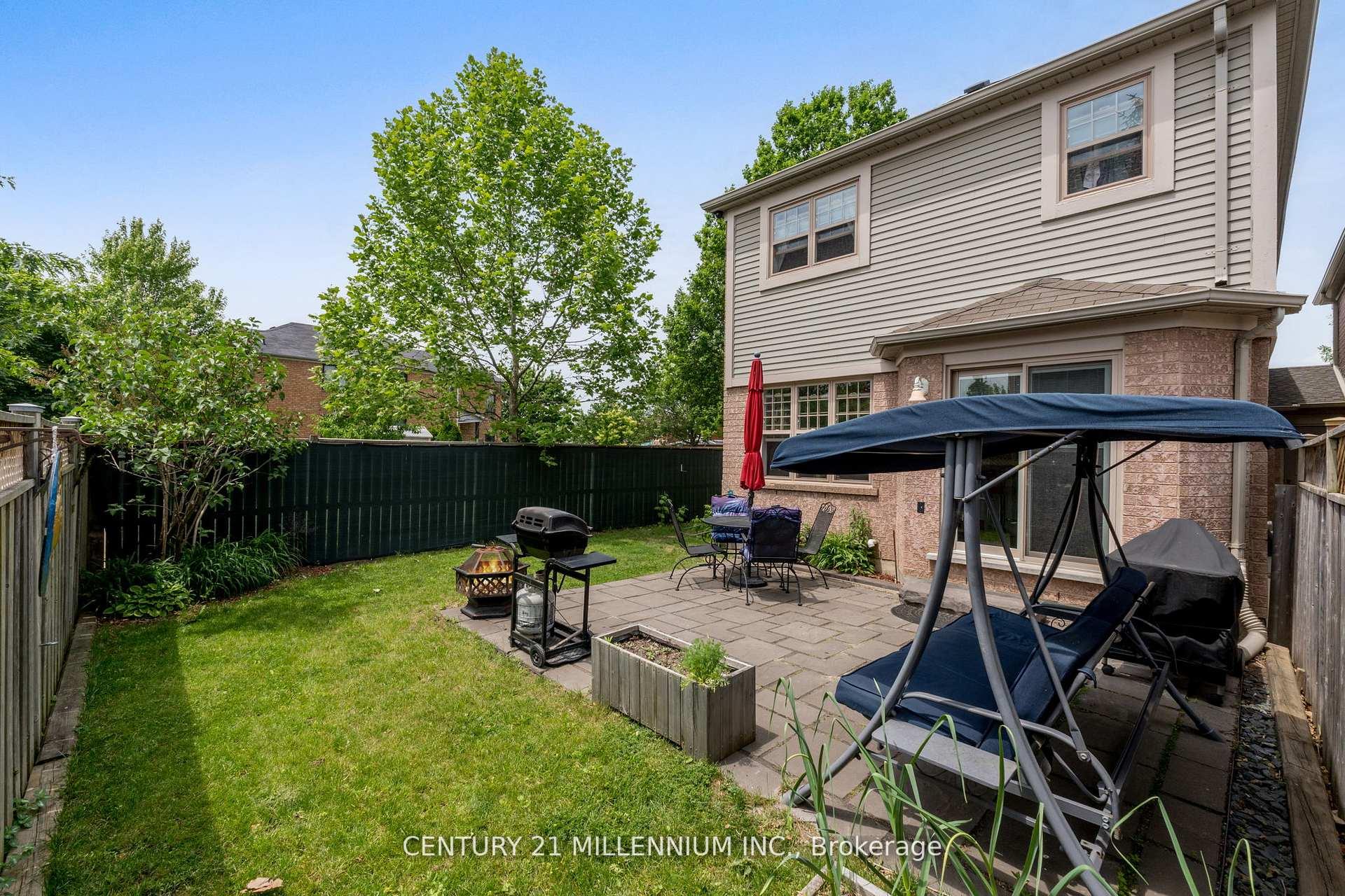 Photo 41 of 14 Forestgrove Circle, Brampton, Heart Lake East — HOMEH