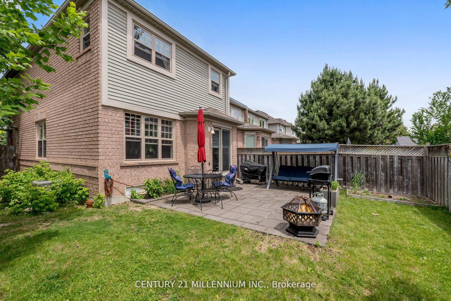 Photo 43 of 14 Forestgrove Circle, Brampton, Heart Lake East — HOMEH
