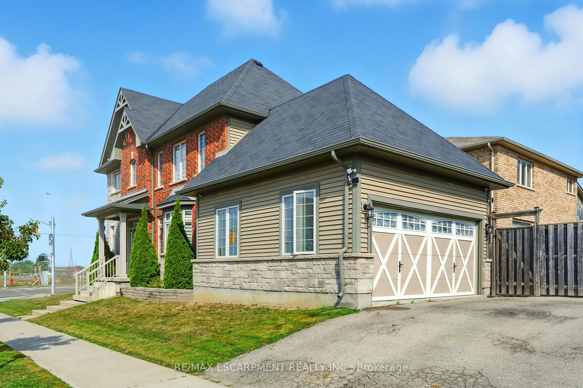 Photo 5 of 1533 Upper Sherman Avenue, Hamilton, Randall — HOMEH
