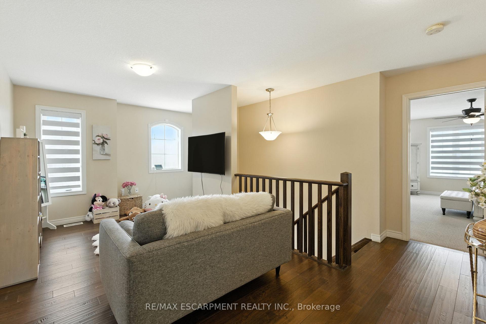 Photo 29 of 1533 Upper Sherman Avenue, Hamilton, Randall — HOMEH