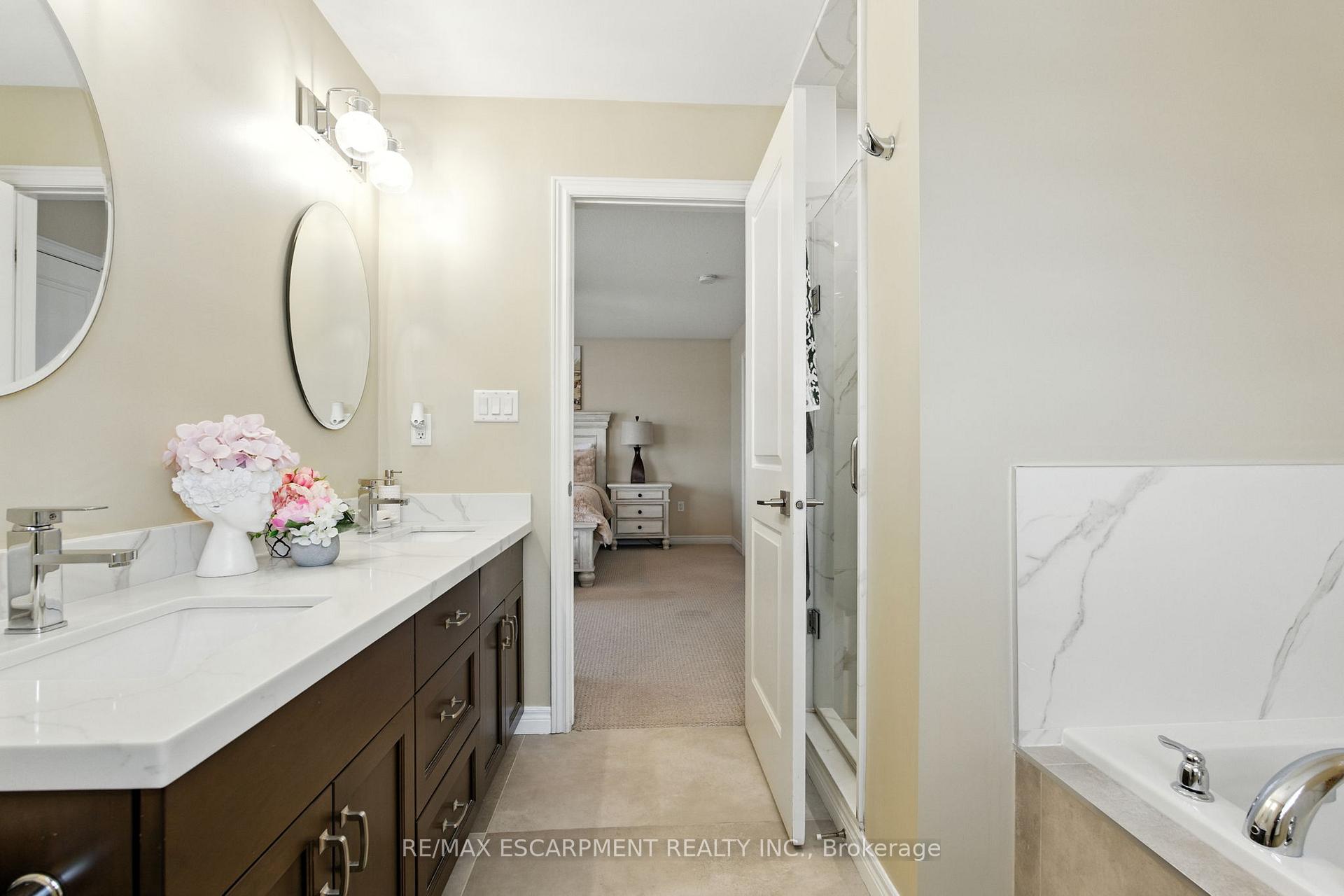 Photo 18 of 1533 Upper Sherman Avenue, Hamilton, Randall — HOMEH
