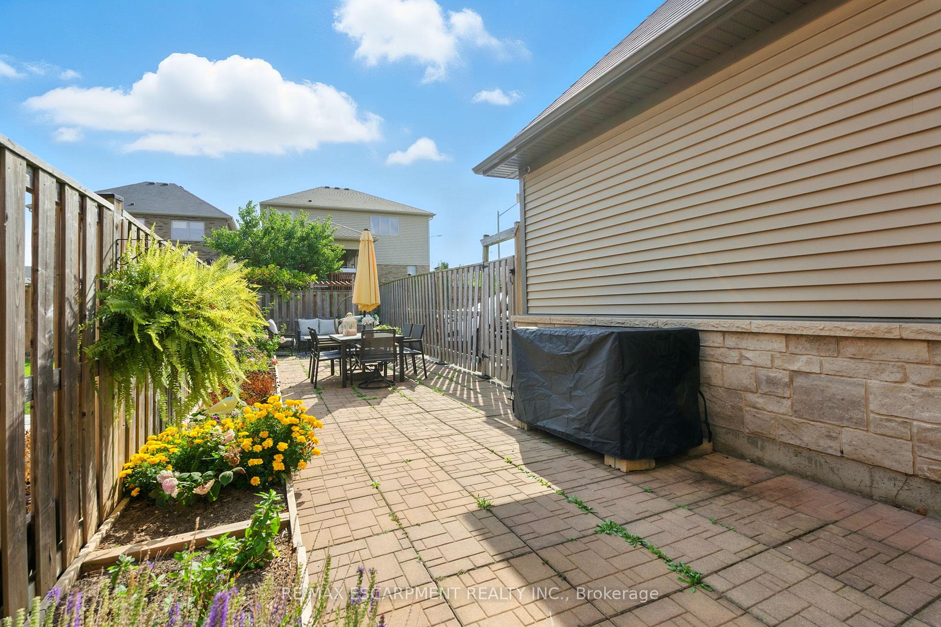 Photo 36 of 1533 Upper Sherman Avenue, Hamilton, Randall — HOMEH