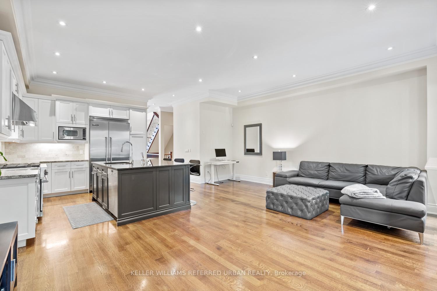 Photo 8 of 177A Highbourne Road, Toronto, Yonge-Eglinton — HOMEH