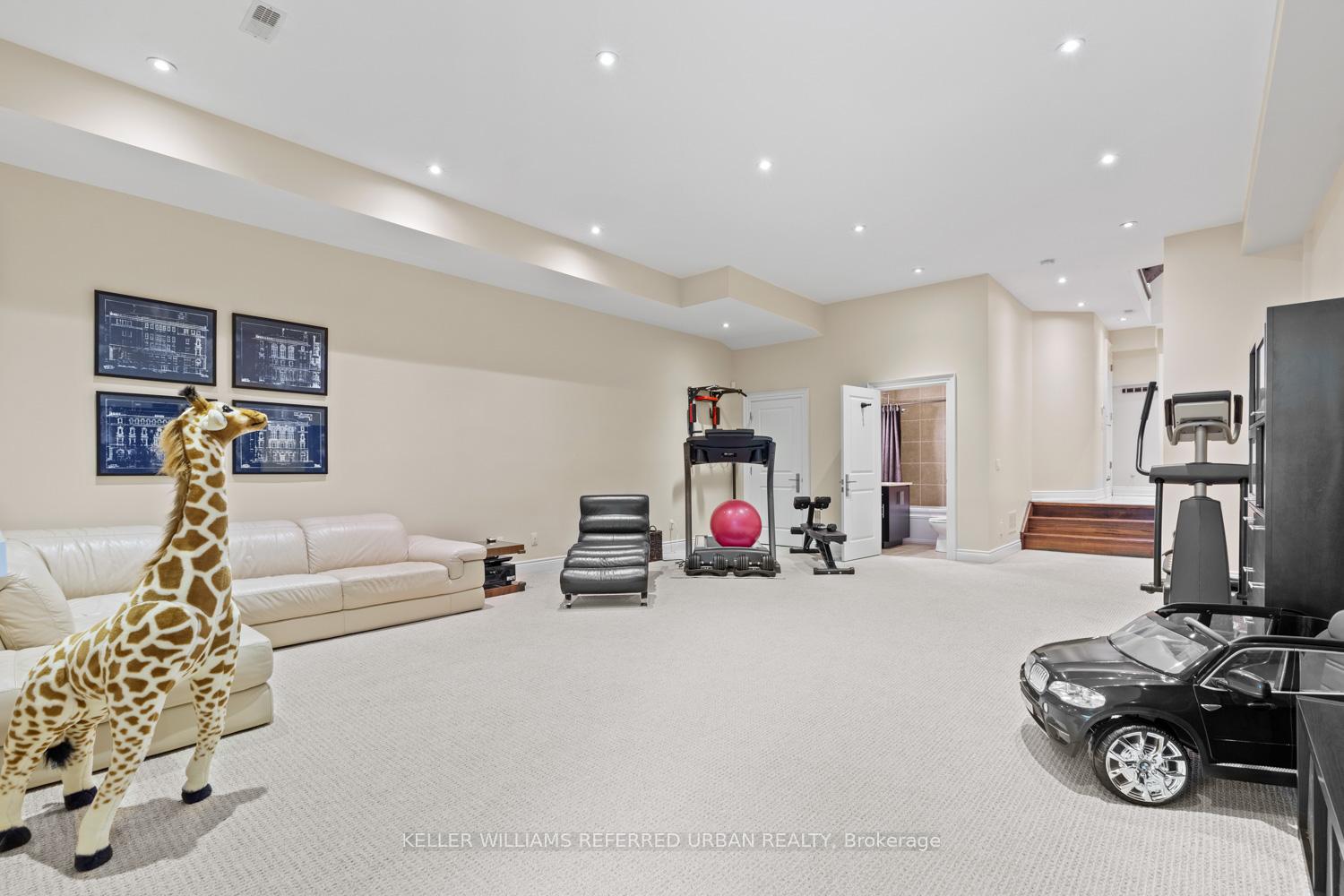 Photo 23 of 177A Highbourne Road, Toronto, Yonge-Eglinton — HOMEH