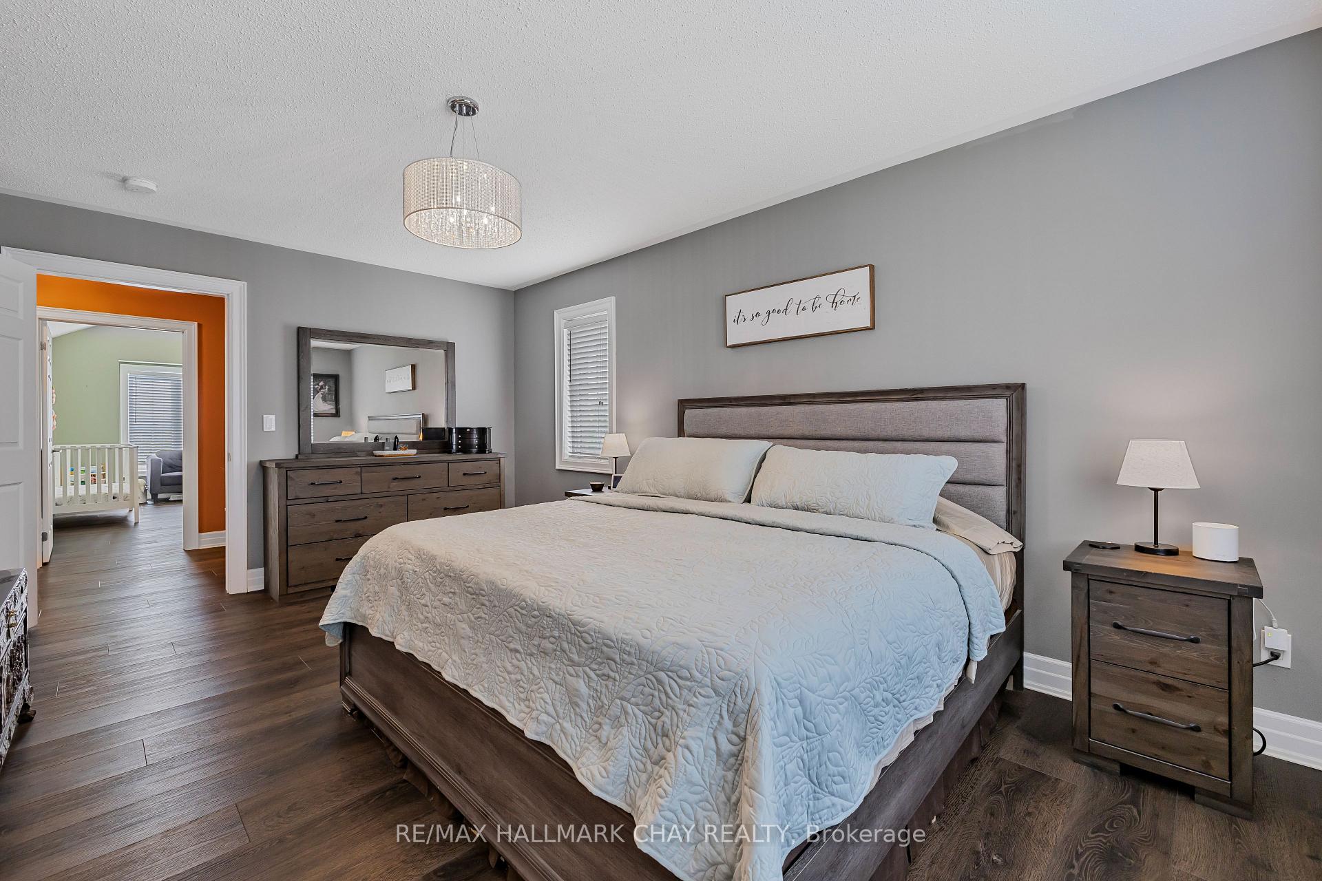 Photo 35 of 47 Kennedy Boulevard, New Tecumseth, Alliston — HOMEH