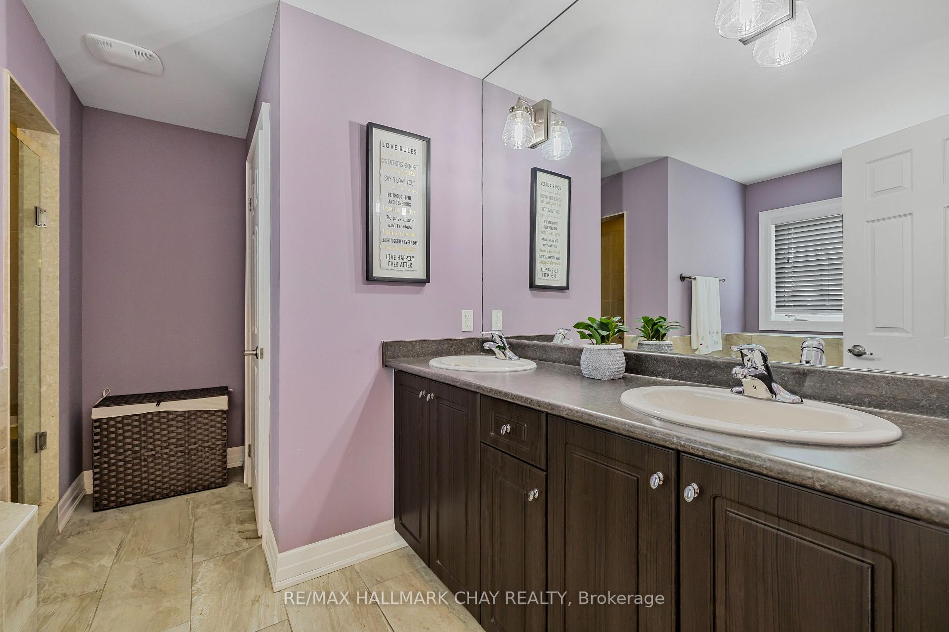 Photo 24 of 47 Kennedy Boulevard, New Tecumseth, Alliston — HOMEH