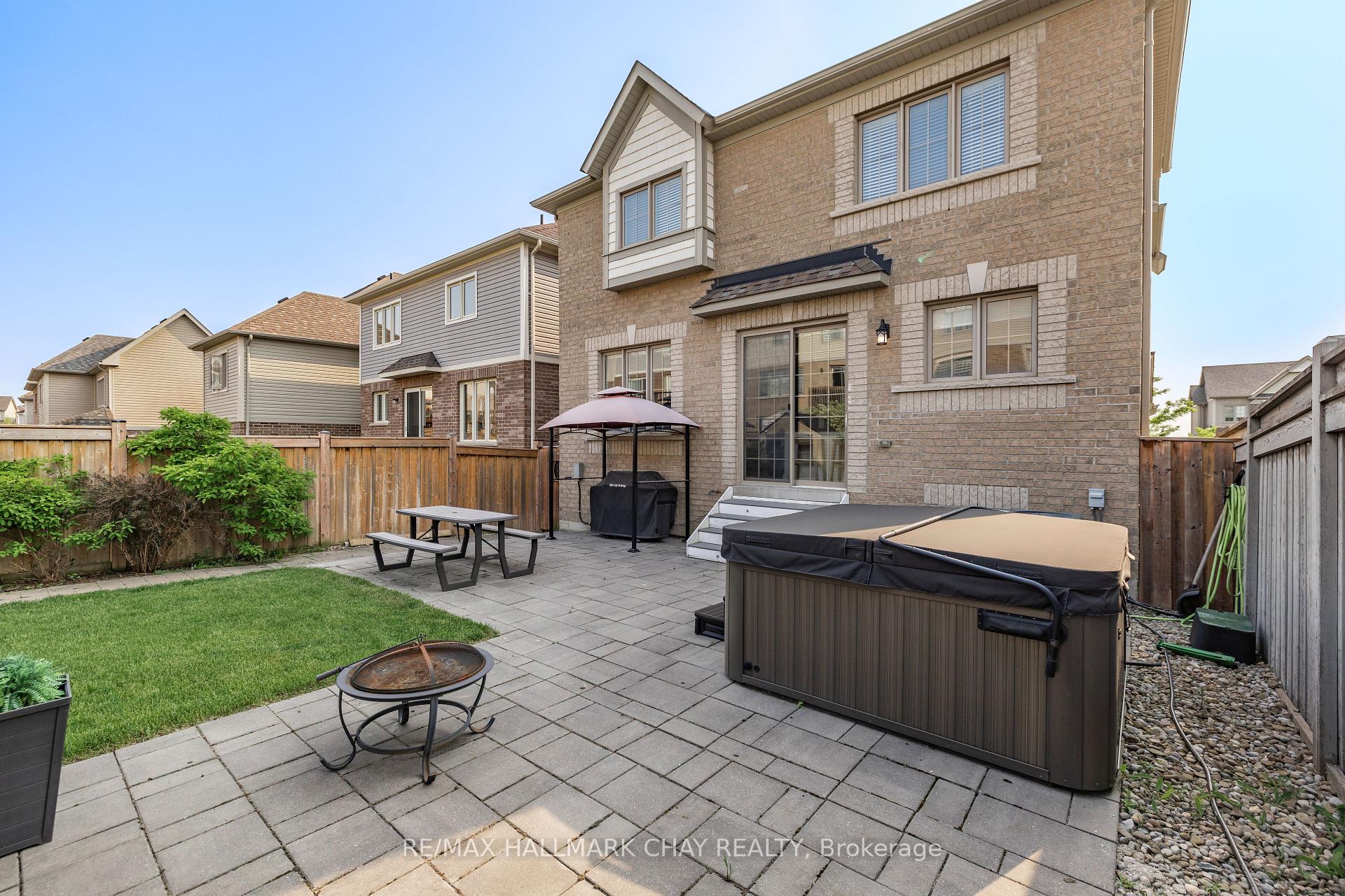 Photo 43 of 47 Kennedy Boulevard, New Tecumseth, Alliston — HOMEH