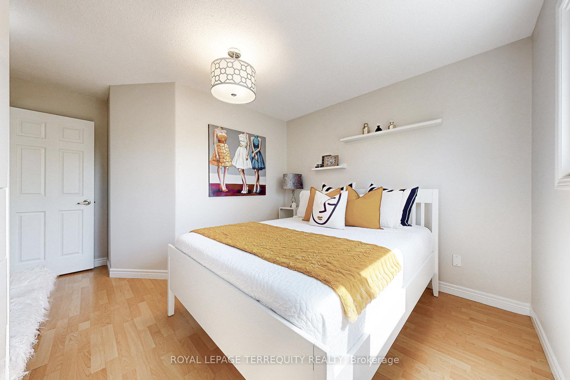 Photo 26 of 20 Woodcroft Lane, Vaughan, West Woodbridge — HOMEH