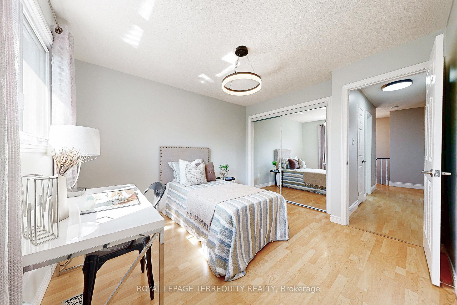 Photo 48 of 20 Woodcroft Lane, Vaughan, West Woodbridge — HOMEH