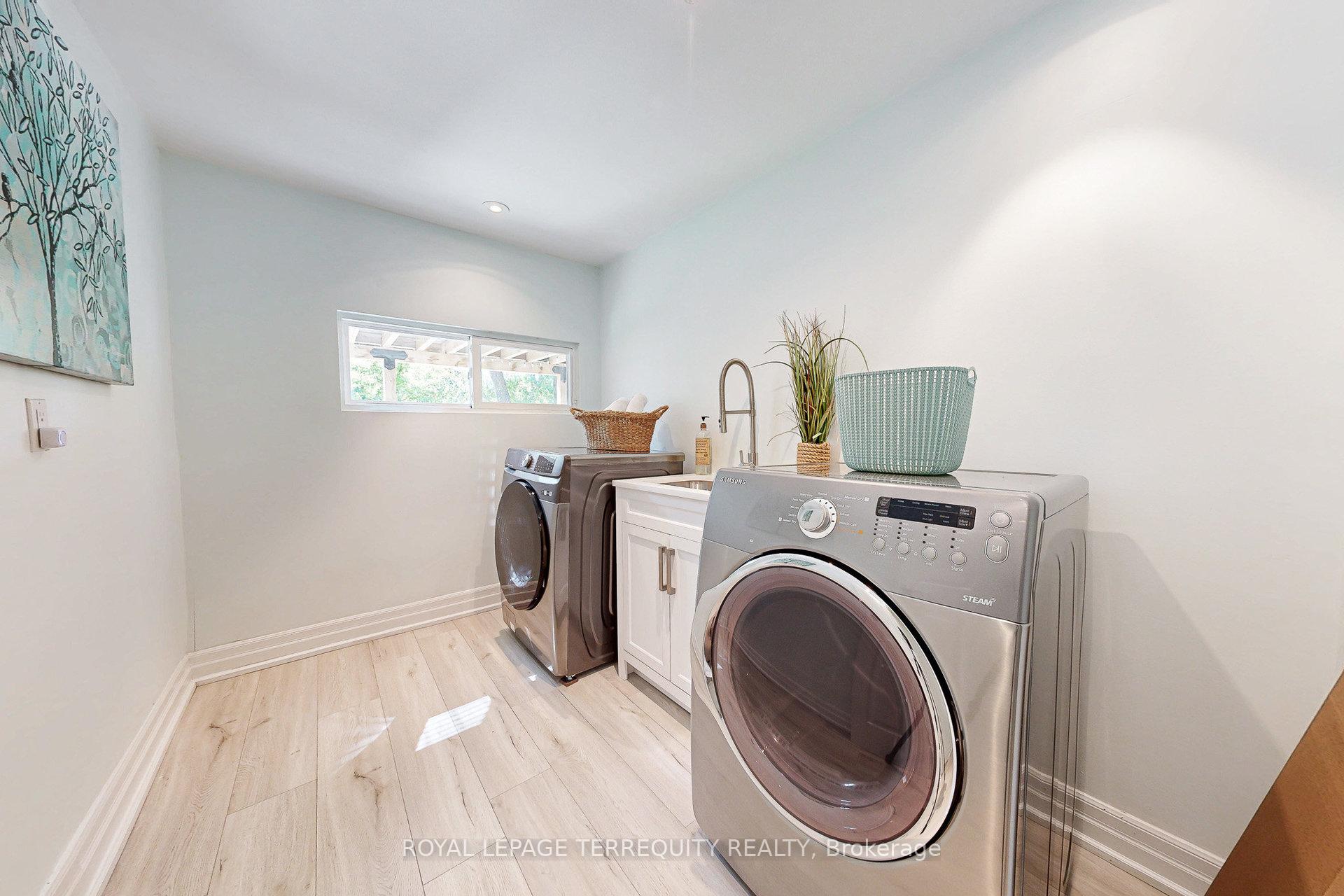 Photo 35 of 20 Woodcroft Lane, Vaughan, West Woodbridge — HOMEH