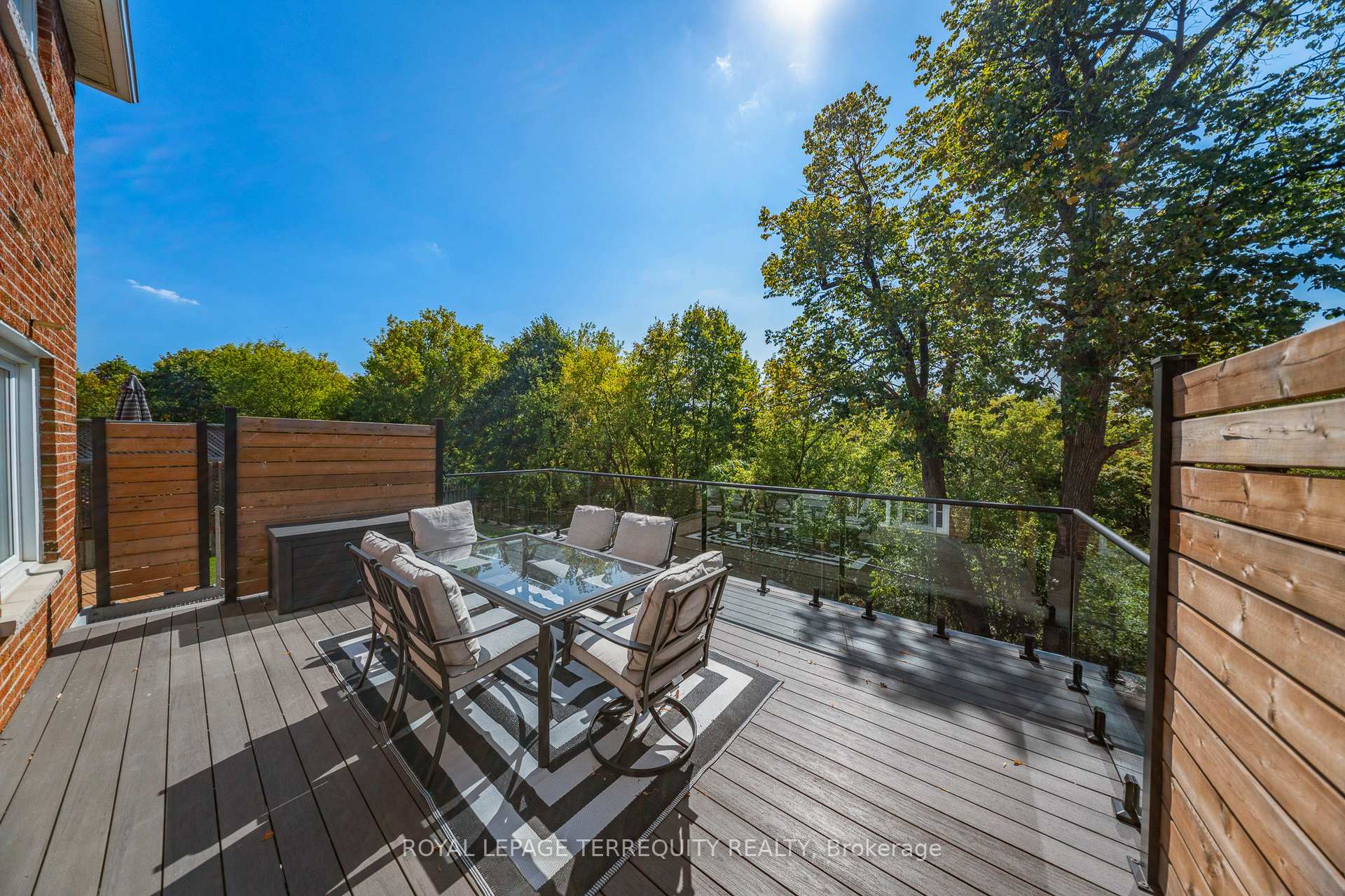 Photo 39 of 20 Woodcroft Lane, Vaughan, West Woodbridge — HOMEH