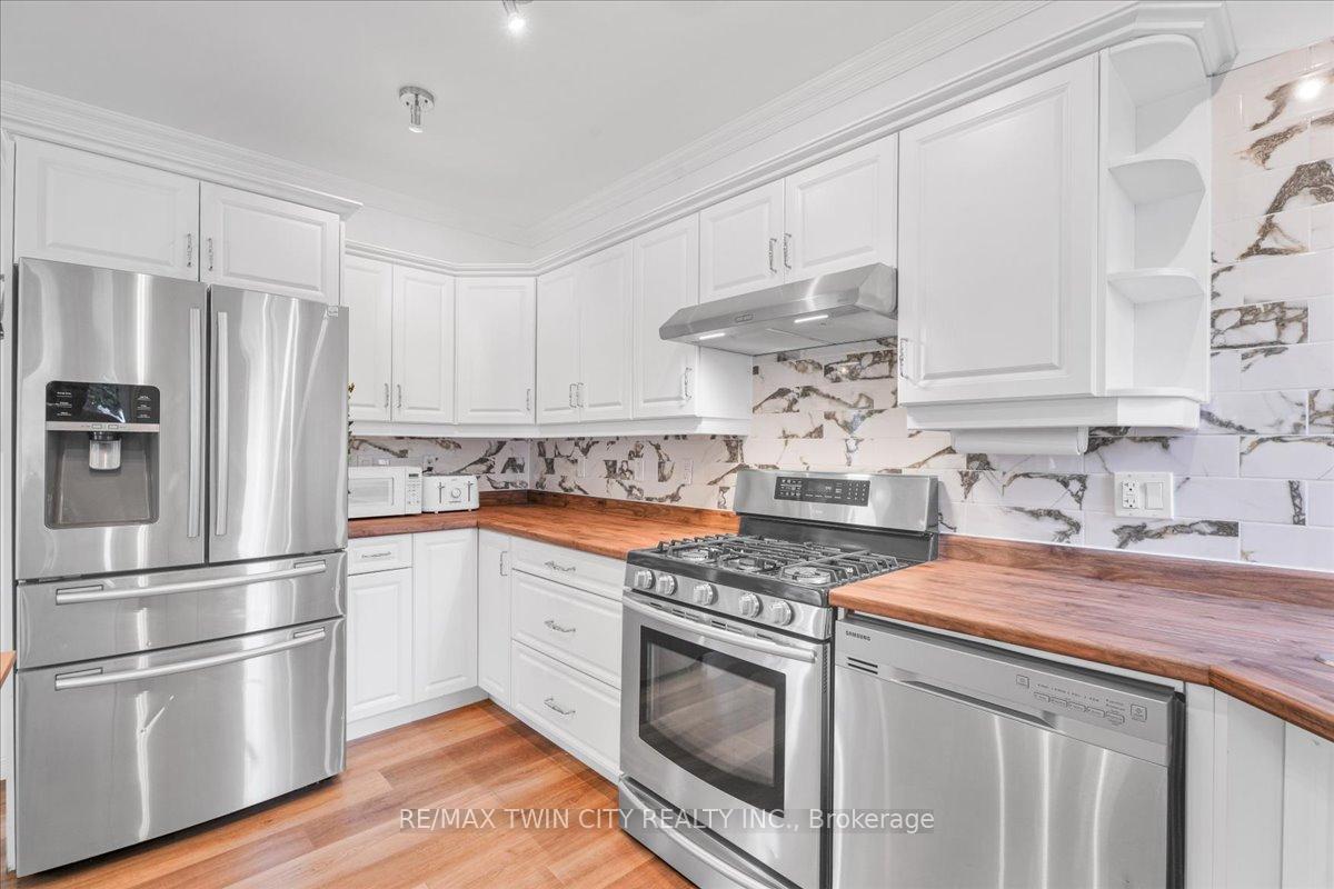 Photo 23 of 31 Kippen Road, Huron East, Egmondville — HOMEH