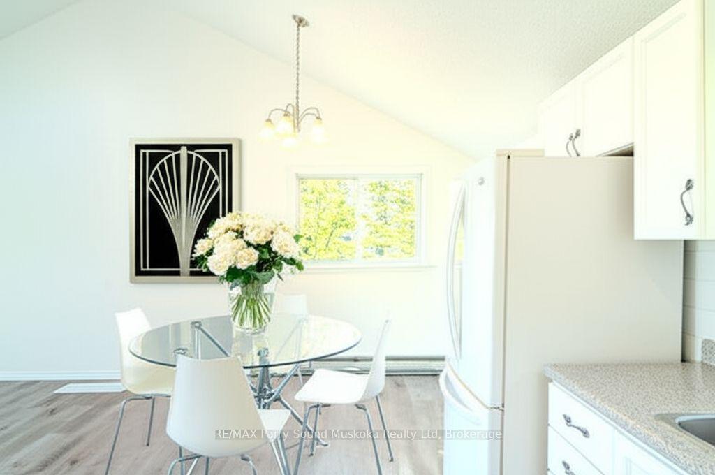 Photo 2 of 17 Harriet Street, McKellar — HOMEH