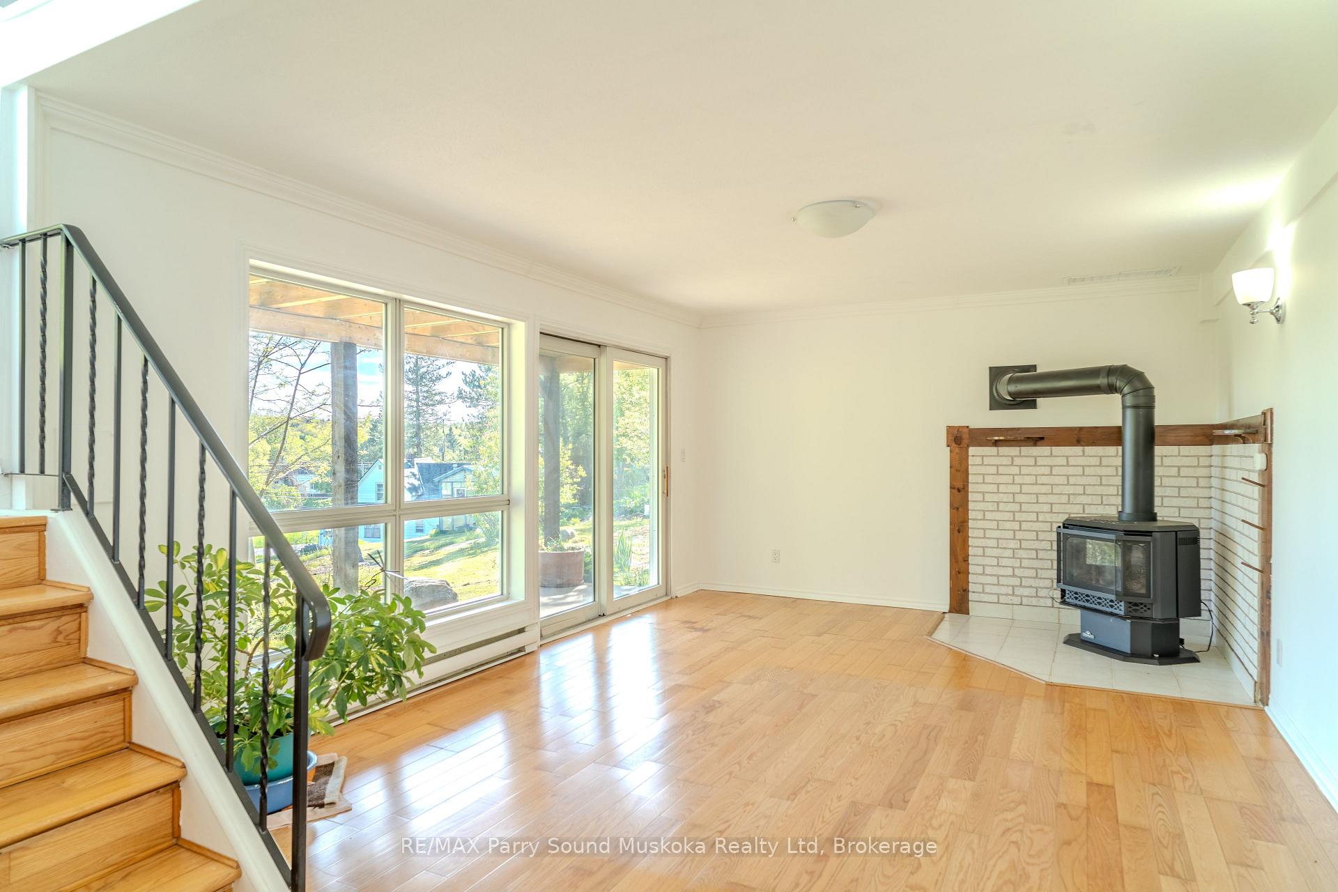 Photo 23 of 17 Harriet Street, McKellar — HOMEH