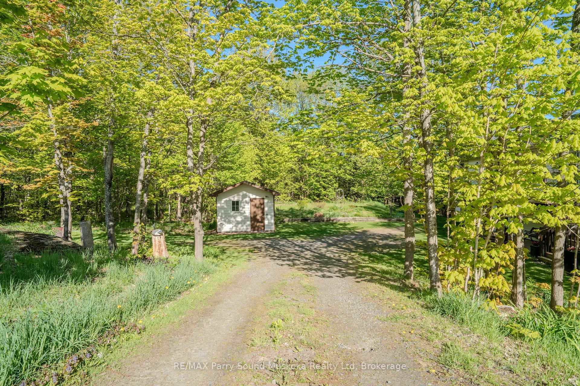 Photo 35 of 17 Harriet Street, McKellar — HOMEH